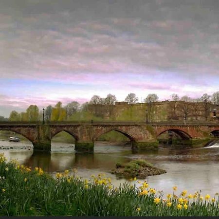 Chester/Handbridge Sleeps 9 + Netflix Hough Green Bagian luar foto