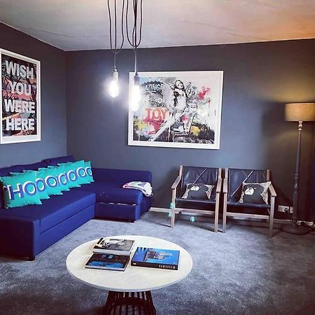Chester/Handbridge Sleeps 9 + Netflix Hough Green Bagian luar foto