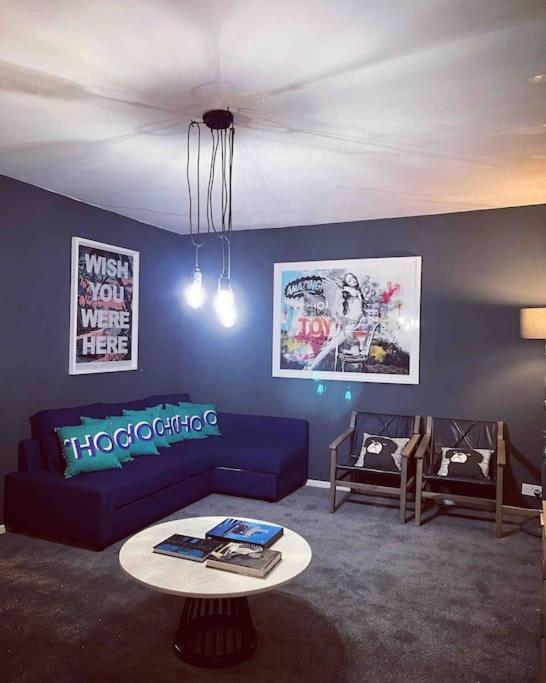 Chester/Handbridge Sleeps 9 + Netflix Hough Green Bagian luar foto