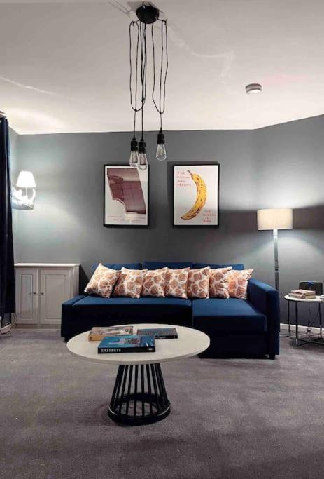 Chester/Handbridge Sleeps 9 + Netflix Hough Green Bagian luar foto